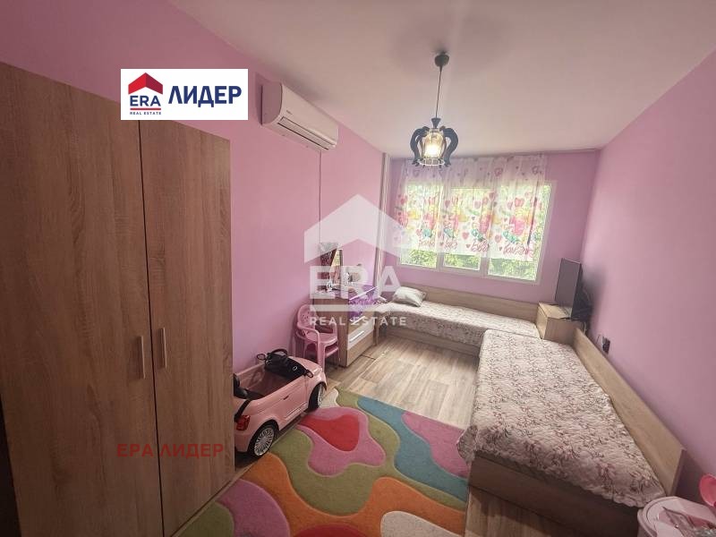 Продава 3-СТАЕН, гр. Русе, Родина 2, снимка 13 - Апартаменти - 54716365