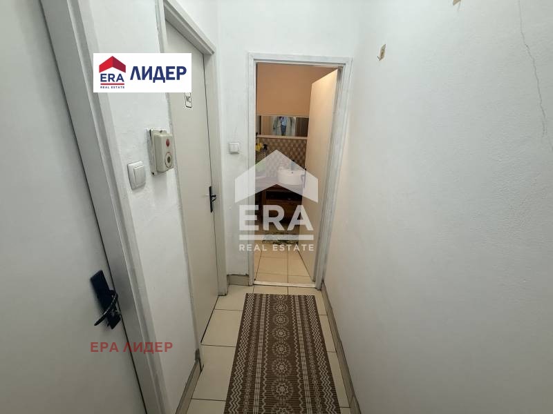 Продава 3-СТАЕН, гр. Русе, Родина 2, снимка 3 - Апартаменти - 54716365