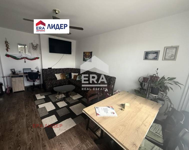 Продава 3-СТАЕН, гр. Русе, Родина 2