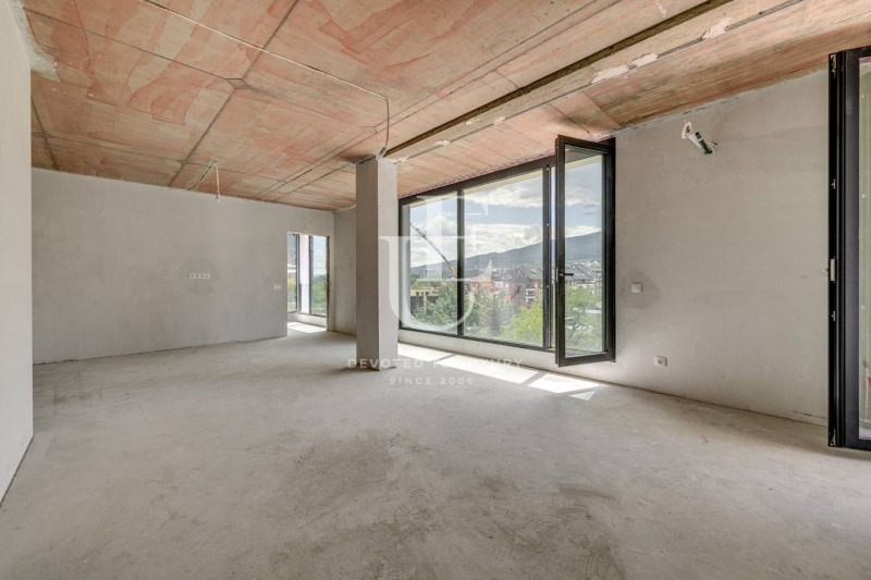 De vânzare  3 dormitoare Sofia , Crâstova vada , 172 mp | 28644776 - imagine [8]