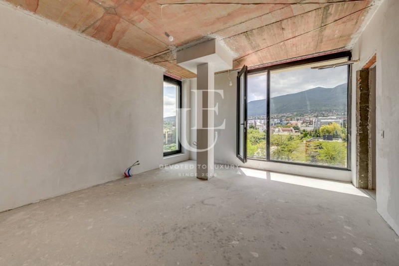 De vânzare  3 dormitoare Sofia , Crâstova vada , 172 mp | 28644776 - imagine [9]