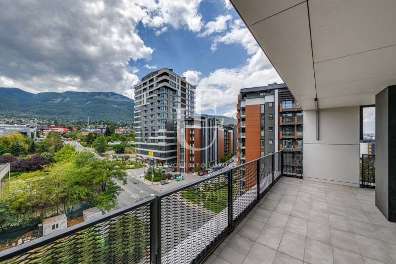 De vânzare  3 dormitoare Sofia , Crâstova vada , 172 mp | 28644776