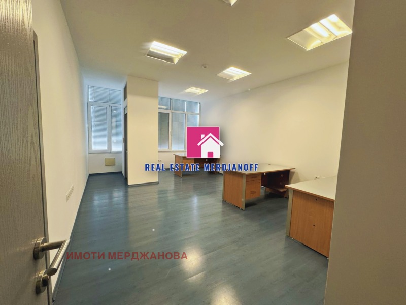 Te koop  Kantoor Stara Zagora , Industrialna zona - iztok , 634 m² | 96320658 - afbeelding [12]