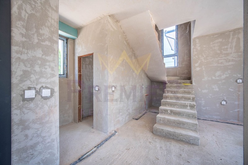 Продава КЪЩА, гр. Варна, м-т Горна Трака, снимка 4 - Къщи - 52685816