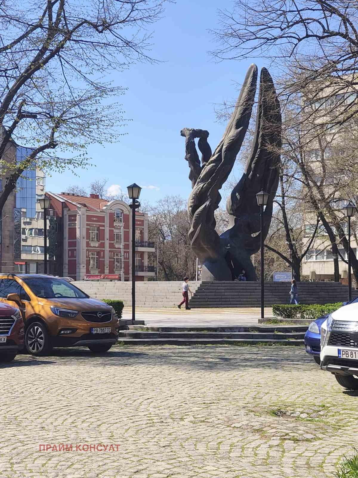 Продава ОФИС, гр. Пловдив, Център