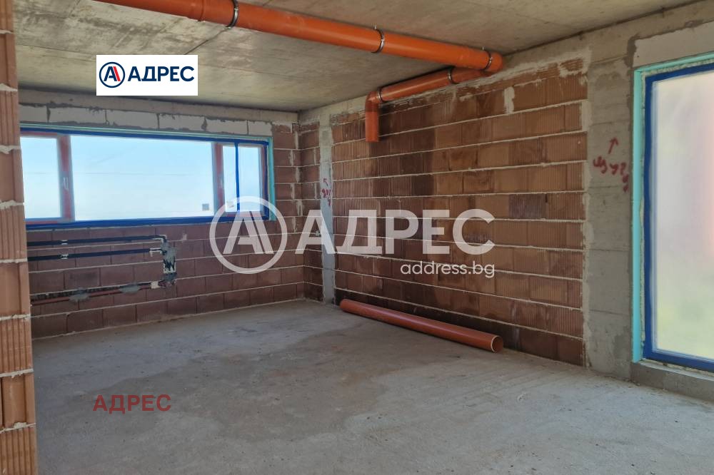 Продава КЪЩА, гр. Варна, м-т Долна Трака, снимка 2 - Къщи - 54253408