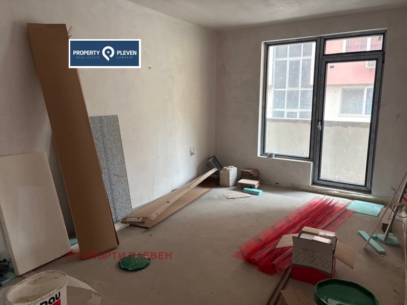 Продава 4-СТАЕН, гр. Плевен, Широк център, снимка 3 - Апартаменти - 53272319