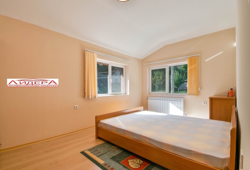 Продава КЪЩА, с. Гълъбово, област Пловдив, снимка 8 - Къщи - 52129700