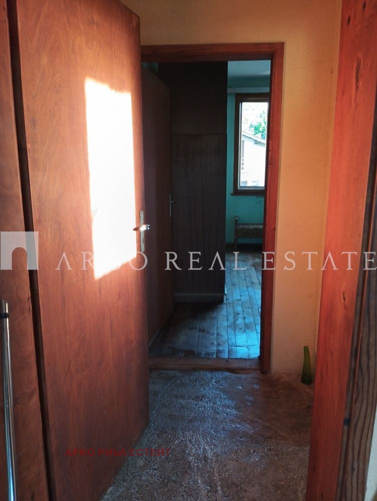 Продава КЪЩА, с. Опицвет, област София област, снимка 16 - Къщи - 55516902