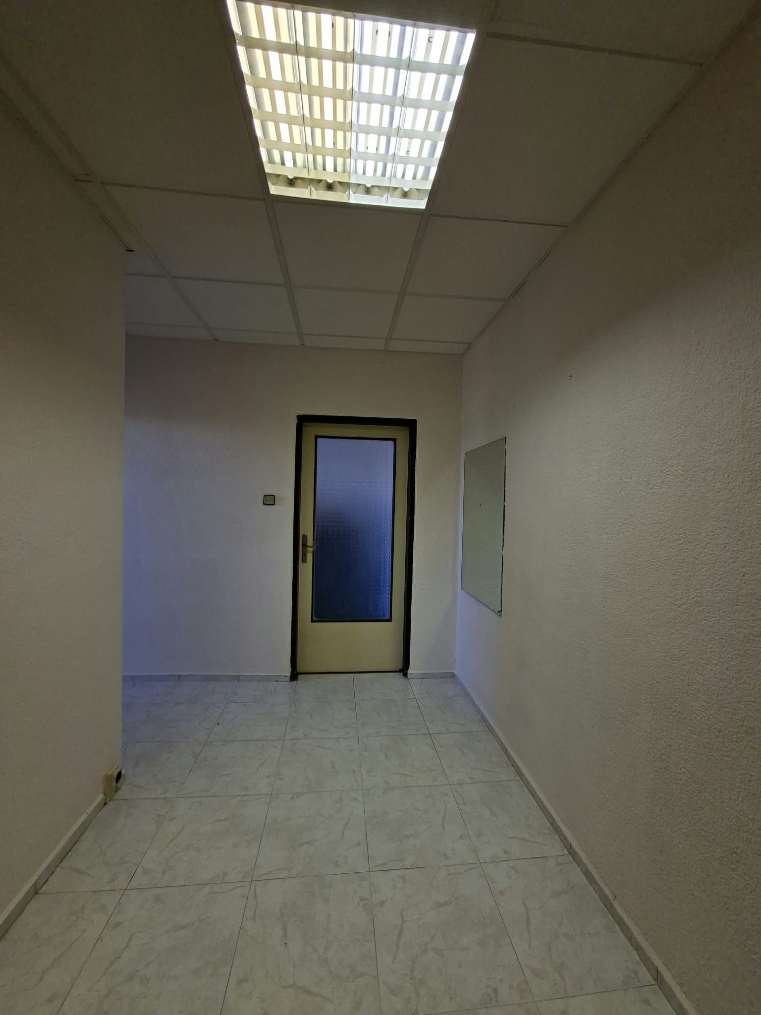 Продава 1-СТАЕН, гр. София, Люлин 7, снимка 2 - Апартаменти - 56242651