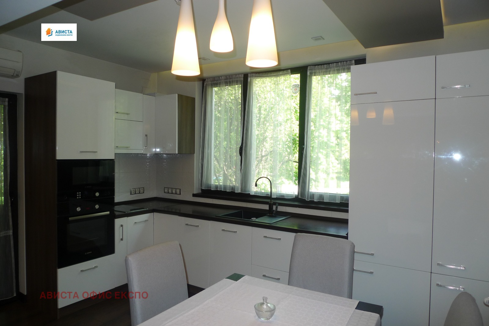 Продава 3-СТАЕН, гр. София, Изток, снимка 2 - Апартаменти - 54353753