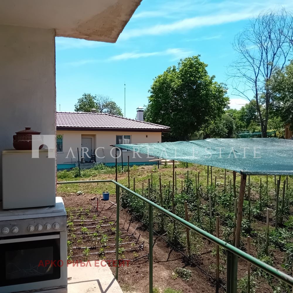 Продава КЪЩА, с. Опицвет, област София област, снимка 17 - Къщи - 55516902