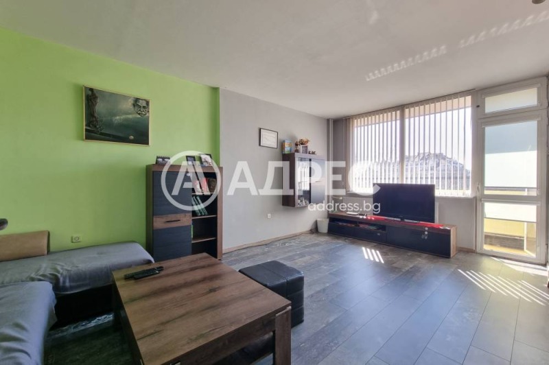 Продава  3-стаен град София , Банишора , 85 кв.м | 78850403