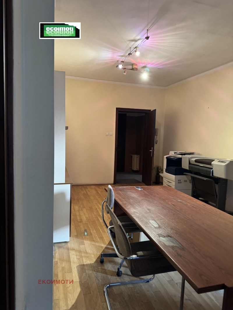 Продава 4-СТАЕН, гр. София, Център, снимка 8 - Апартаменти - 52629542