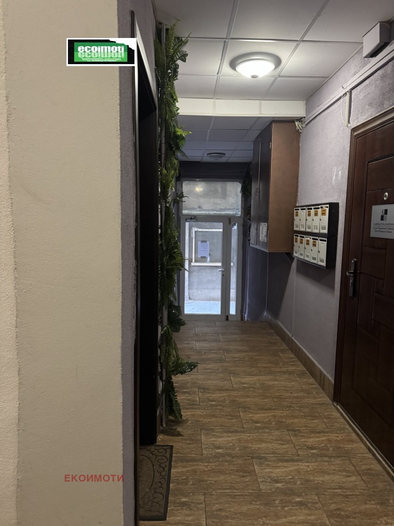 Продава 4-СТАЕН, гр. София, Център, снимка 10 - Апартаменти - 52629542