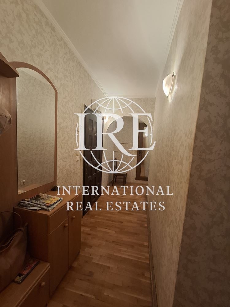 Продава 4-СТАЕН, гр. Варна, Окръжна болница-Генерали, снимка 12 - Апартаменти - 56733724