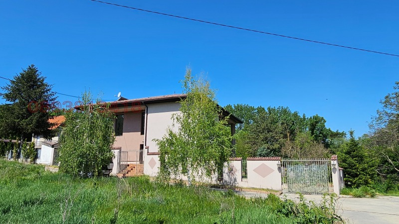 Продава  Къща област Русе , с. Мечка , 453 кв.м | 56943130 - изображение [4]