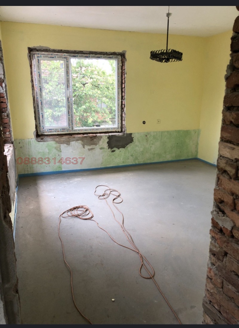 Продава КЪЩА, с. Иваново, област Русе, снимка 3 - Къщи - 53228270