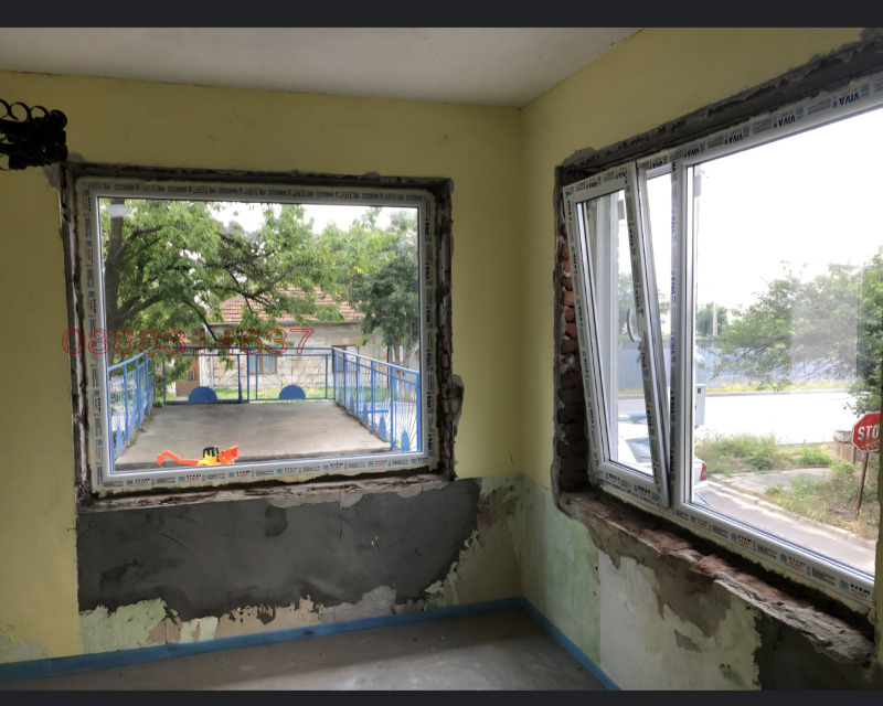 Продава КЪЩА, с. Иваново, област Русе, снимка 2 - Къщи - 53228270