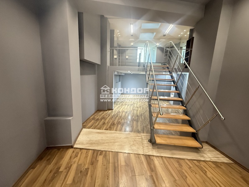 Продава  Магазин, град Пловдив, Център •  290 000 EUR • ID 79708413 — holmes.bg - [1] 