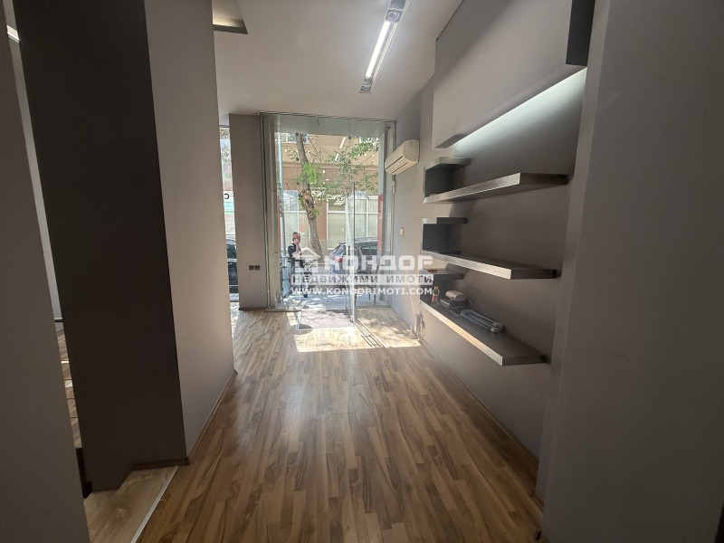 Te koop  Winkel Plovdiv , Tsentar , 151 m² | 62486612 - afbeelding [8]