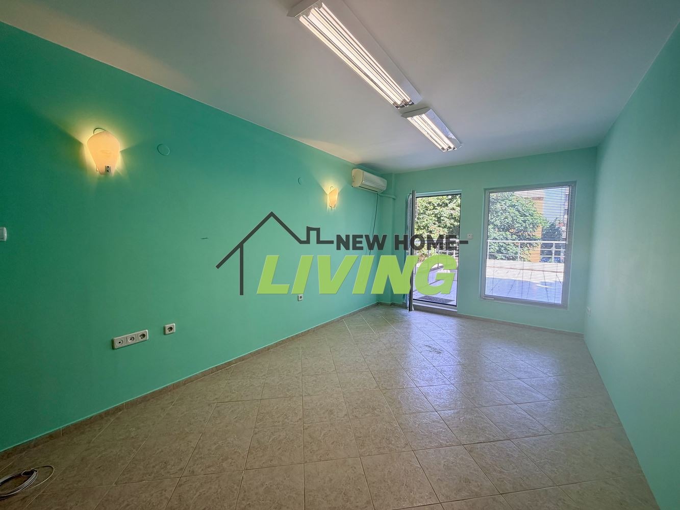Продава ОФИС, гр. Пловдив, Център, снимка 2 - Офиси - 54762913