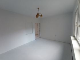 2 bedroom VINS-Cherven ploshtad, Varna 1