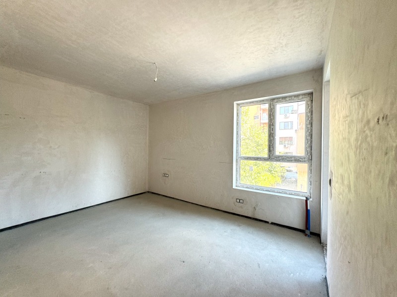 Till salu  2 sovrum Sofia , Banisjora , 111 kvm | 99275315 - bild [6]