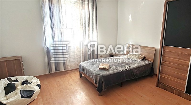 Продава 3-СТАЕН, гр. София, Център, снимка 4 - Апартаменти - 54460598