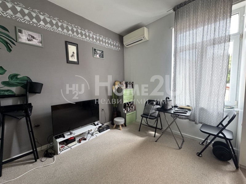 Myytävänä  Pienhuoneisto Sofia , Tsentar , 40 neliömetriä | 44395539 - kuva [2]