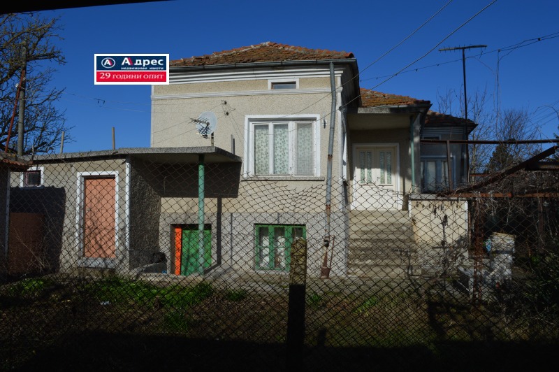 Продава  Къща област Добрич , с. Карапелит , 100 кв.м | 75731196 - изображение [8]