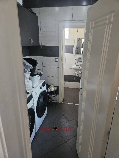 Продава КЪЩА, гр. Плевен, Сторгозия, снимка 4 - Къщи - 52602002