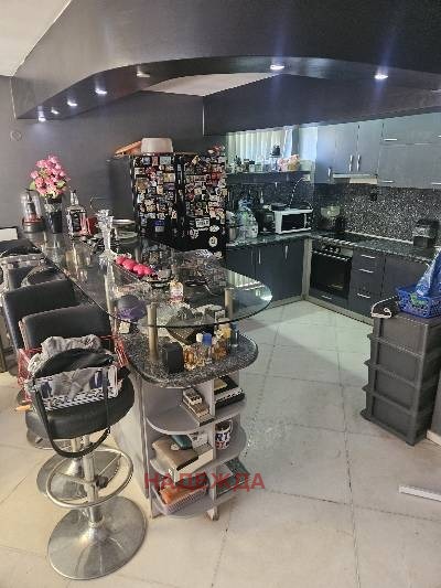 Продава КЪЩА, гр. Плевен, Сторгозия, снимка 5 - Къщи - 52602002