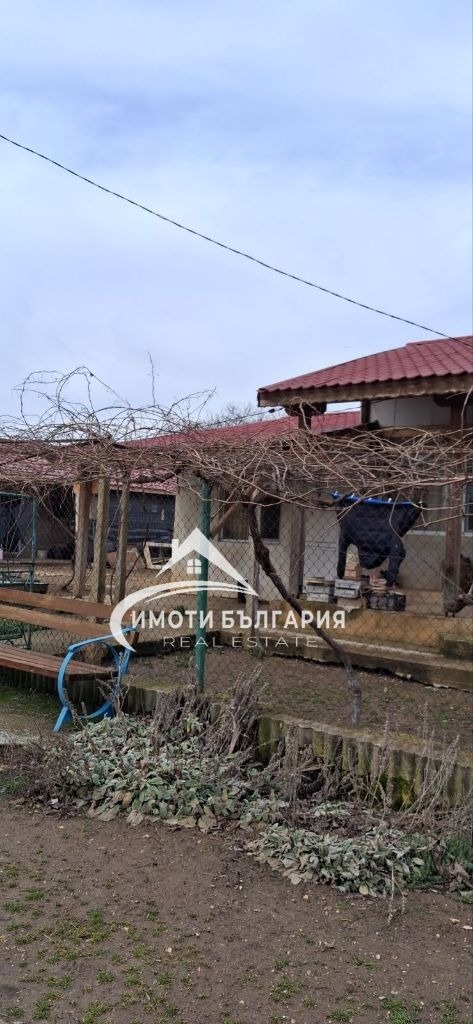 Продава КЪЩА, с. Дуранкулак, област Добрич, снимка 2 - Къщи - 53624678