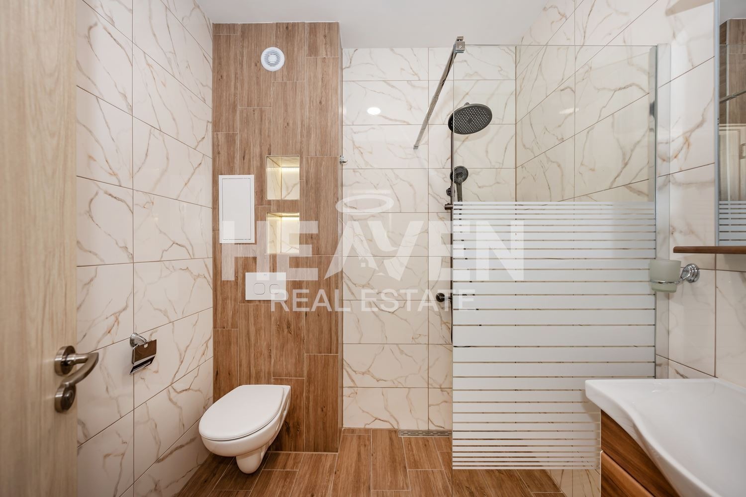 Продава 2-СТАЕН, гр. Пловдив, Кършияка, снимка 9 - Апартаменти - 54034529