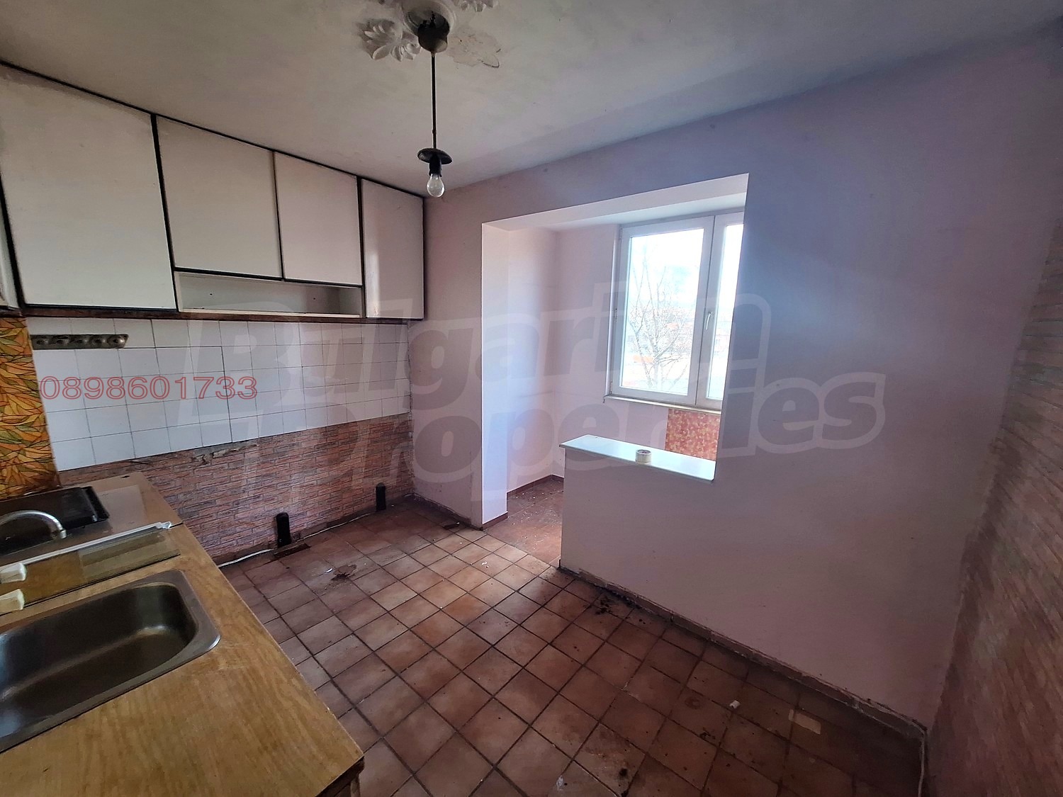Продава МНОГОСТАЕН, гр. Кюстендил, Могилата, снимка 3 - Апартаменти - 54917249