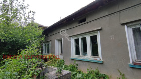 Casa Stefan Stambolovo, região Veliko Tarnovo