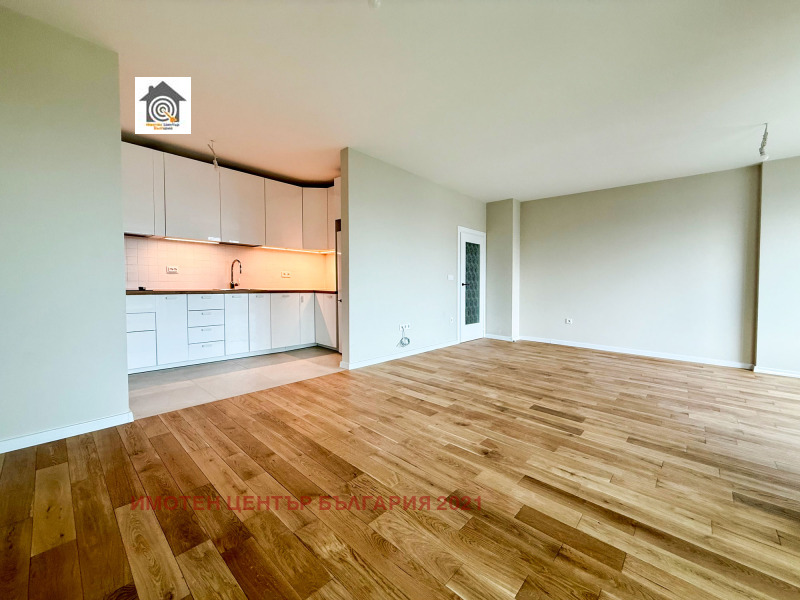 Продава 2-СТАЕН, гр. София, Хладилника