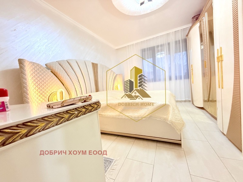 Продава 3-СТАЕН, гр. Добрич, Център, снимка 15 - Апартаменти - 53069082