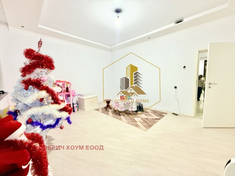 Продава 3-СТАЕН, гр. Добрич, Център, снимка 10 - Апартаменти - 53069082