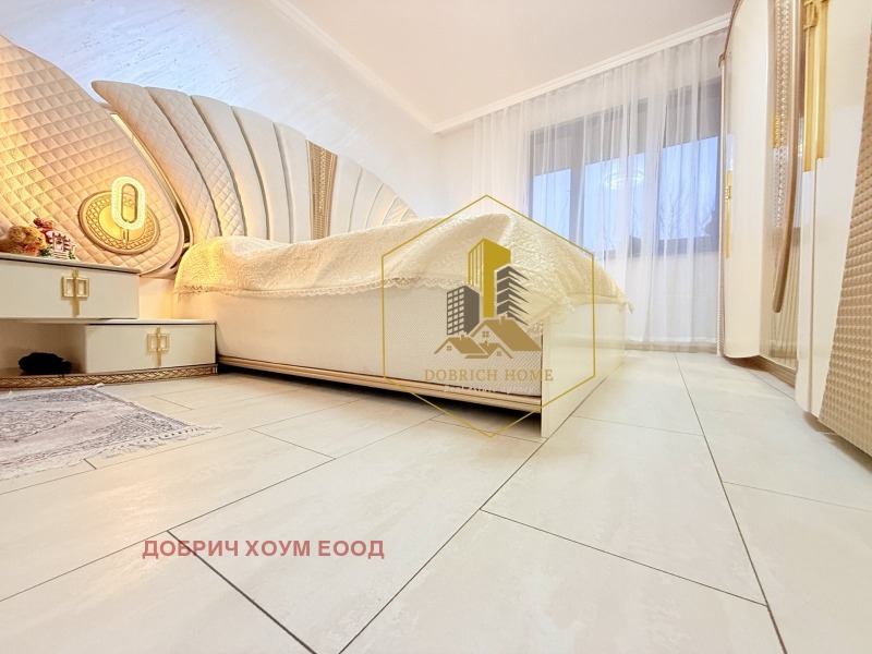 Продава 3-СТАЕН, гр. Добрич, Център, снимка 3 - Апартаменти - 53069082