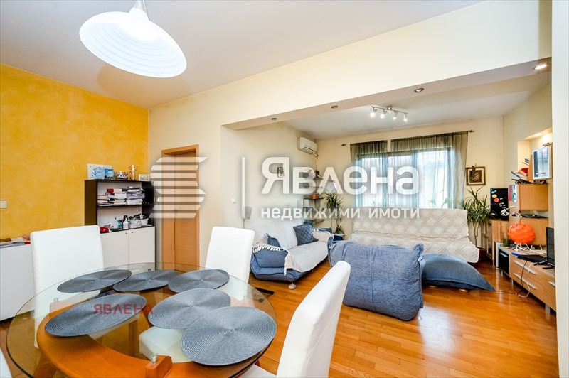 Продава  4-стаен, град София, Докторски паметник •  340 000 EUR • ID 29647684 — holmes.bg - [1] 