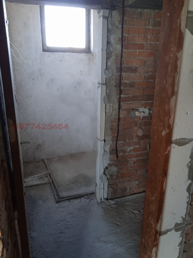 Продава ЕТАЖ ОТ КЪЩА, гр. Харманли, област Хасково, снимка 7 - Етаж от къща - 52781792