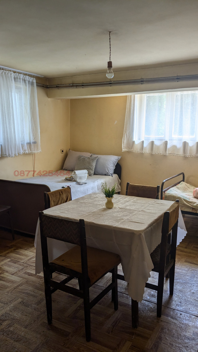 Продава ЕТАЖ ОТ КЪЩА, гр. Харманли, област Хасково, снимка 11 - Етаж от къща - 52781792