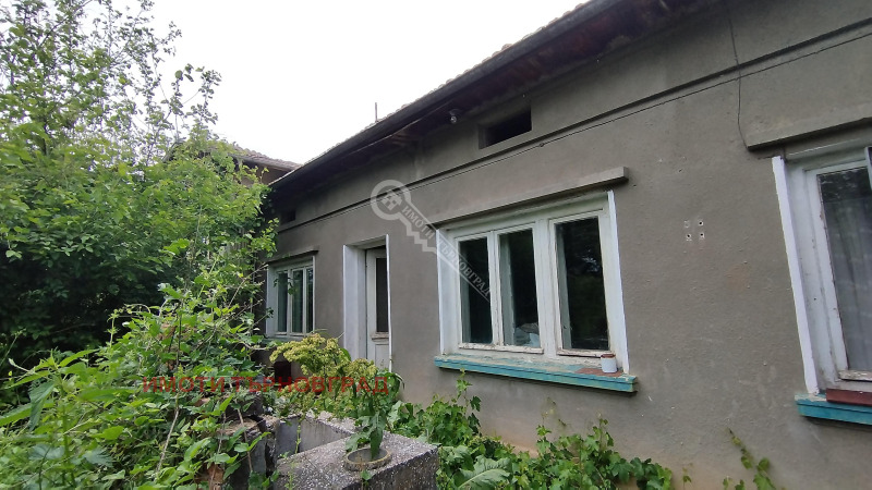 Till salu  Hus region Veliko Tarnovo , Stefan Stambolovo , 120 kvm | 27882881