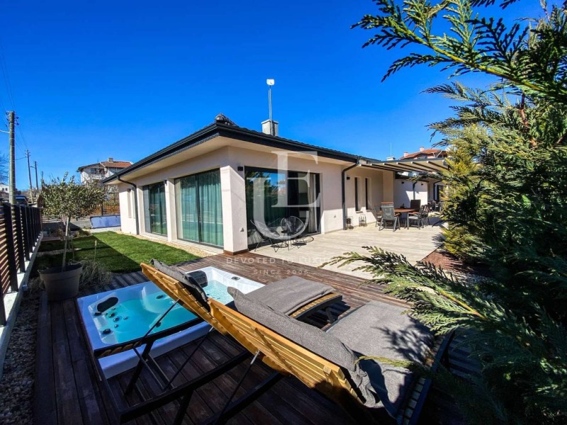 Te koop  Huis regio Boergas , Lozenets , 300 m² | 96151670