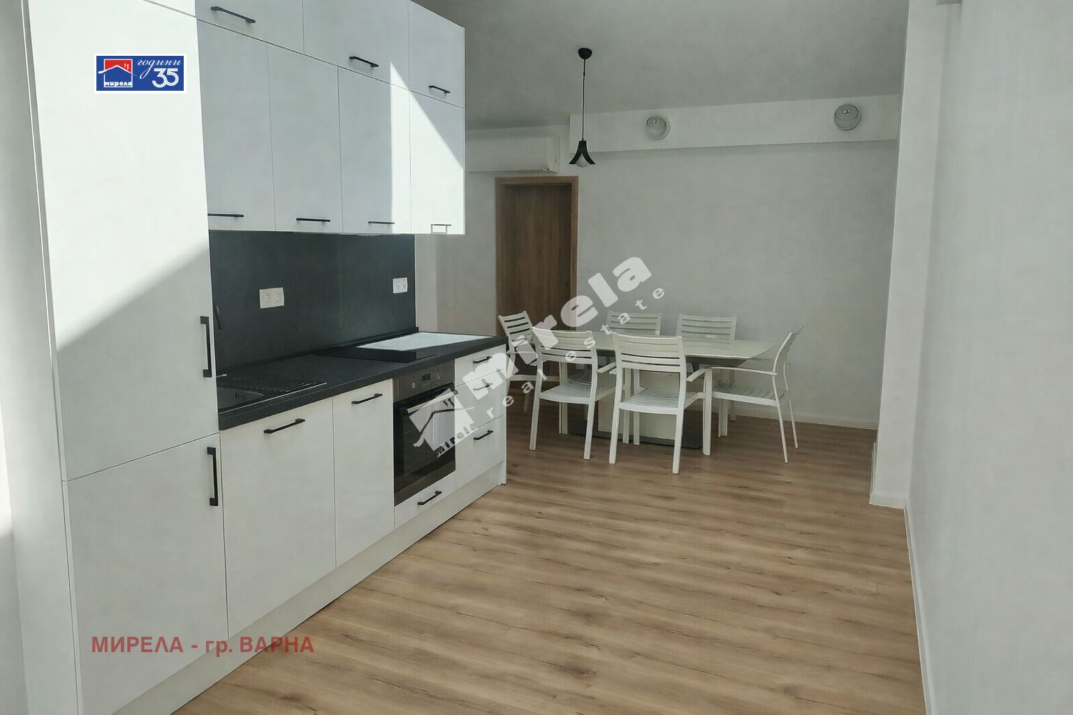 Продава 3-СТАЕН, гр. Варна, Център, снимка 2 - Апартаменти - 55133107