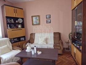 1 sypialnia Troszewo, Warna