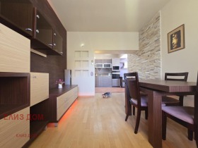 2 Schlafzimmer Festiwalen kompleks, Warna