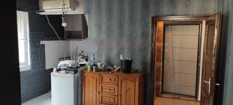 Продава 2-СТАЕН, гр. София, Гевгелийски